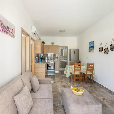 Paradise Garden Appartement *